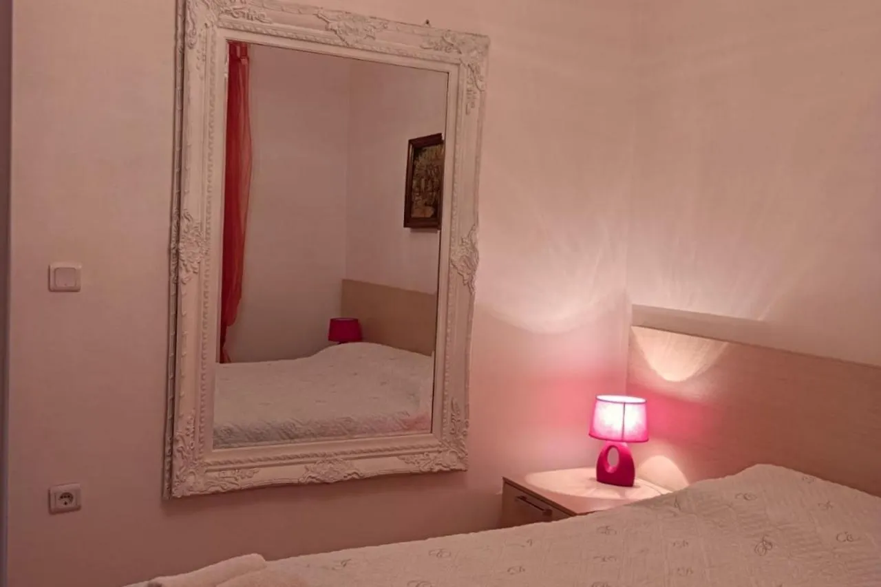 Apartment Fiorita For 4 Persons Porec Close The Beach